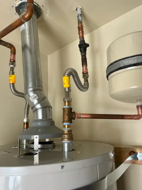 Water heater installation and plumbing repair in Melrose Place
